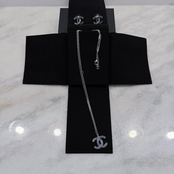 NWOT CHANEL BLUE Baguette CC Crystal Necklace and Earring Set - Picture 10 of 13